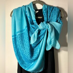 STUNNING Snow Leopard Aqua & Royal Blue Wrap Scarf